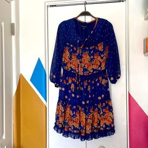 Selling this festive dress!